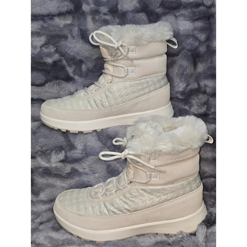 New Columbia Slopeside Peak Luxe Boot SZ 10.5 Cream color‎